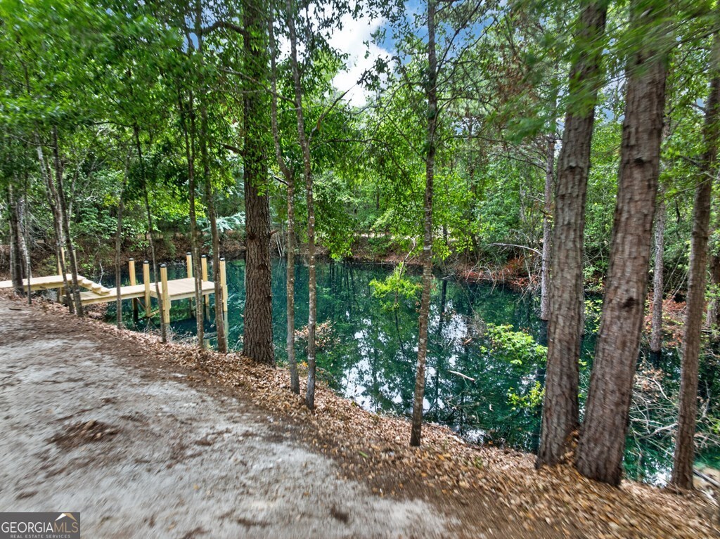 5781 Adams RD