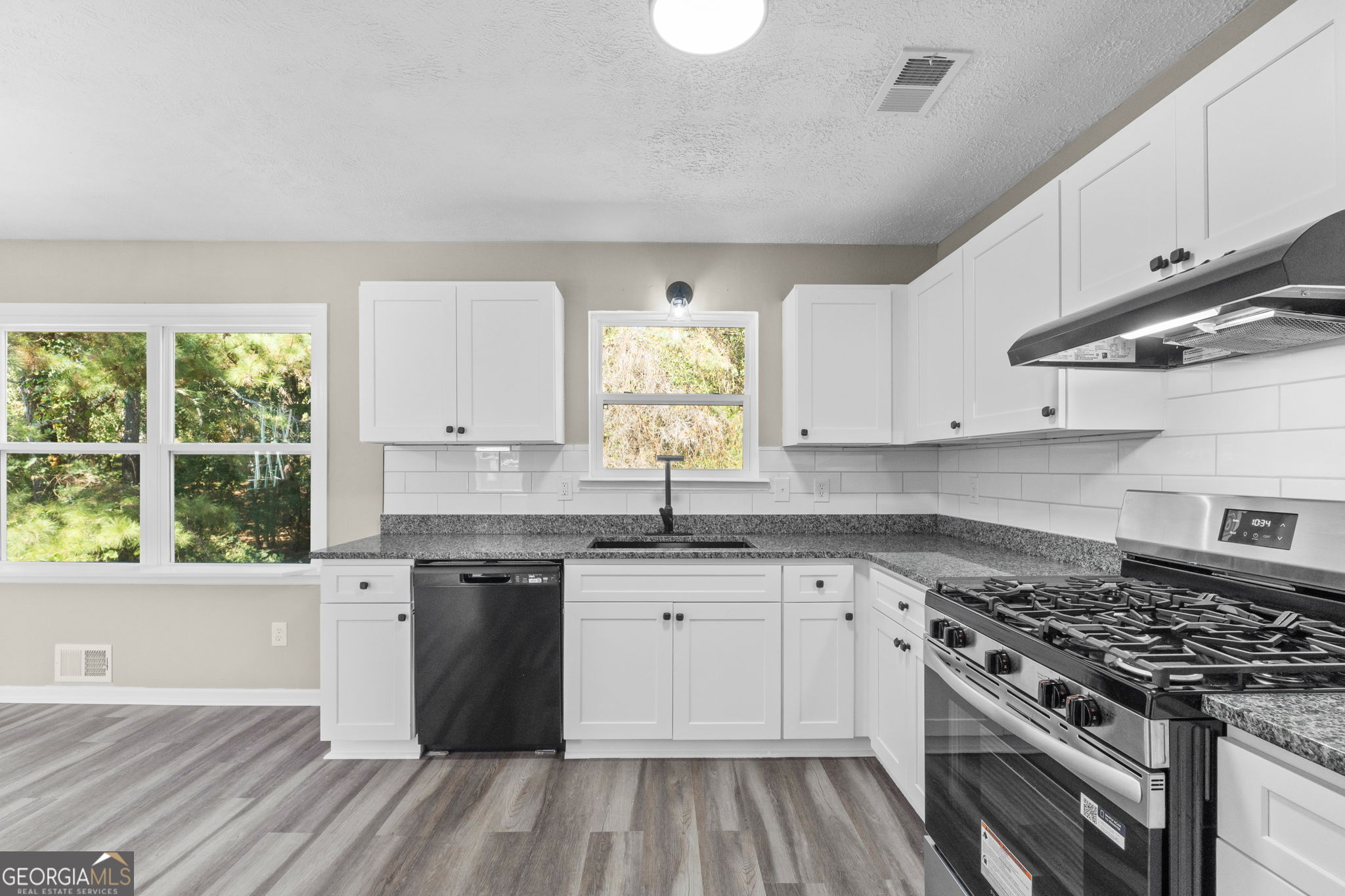 1444 Meadowind CT SW