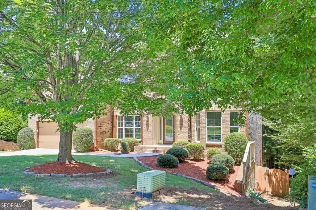Photo of 4105 Hastings Drive, Cumming, GA 30041 (MLS # 10794541)