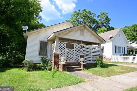 Single Family Residence in Rome GA 313 Kingston Avenue.jpg