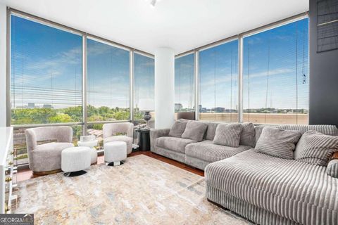 270 17th ST NW 813 Atlanta GA 30363