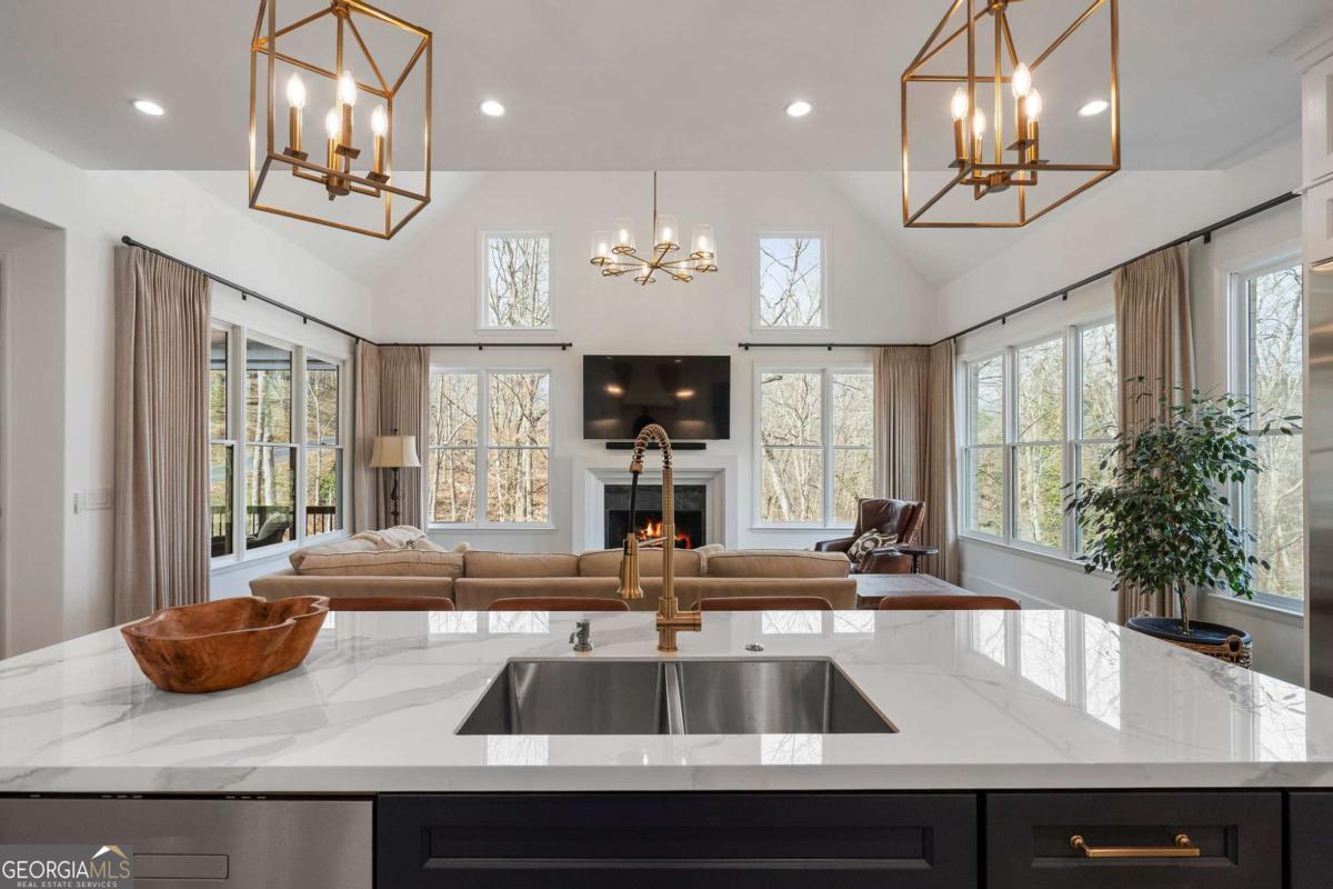 Nezhat Place - Residential