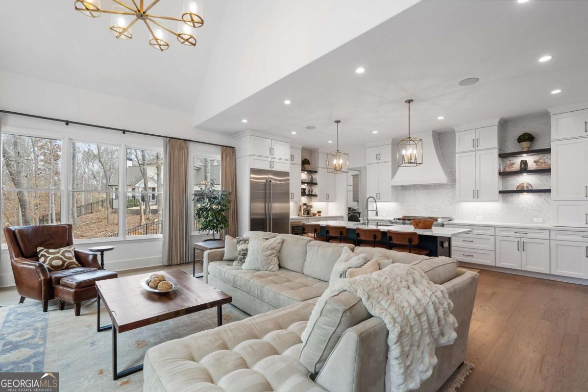 Nezhat Place - Residential