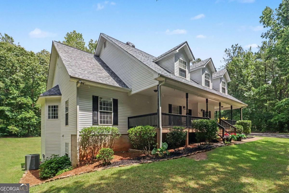 260 Nixon RD
