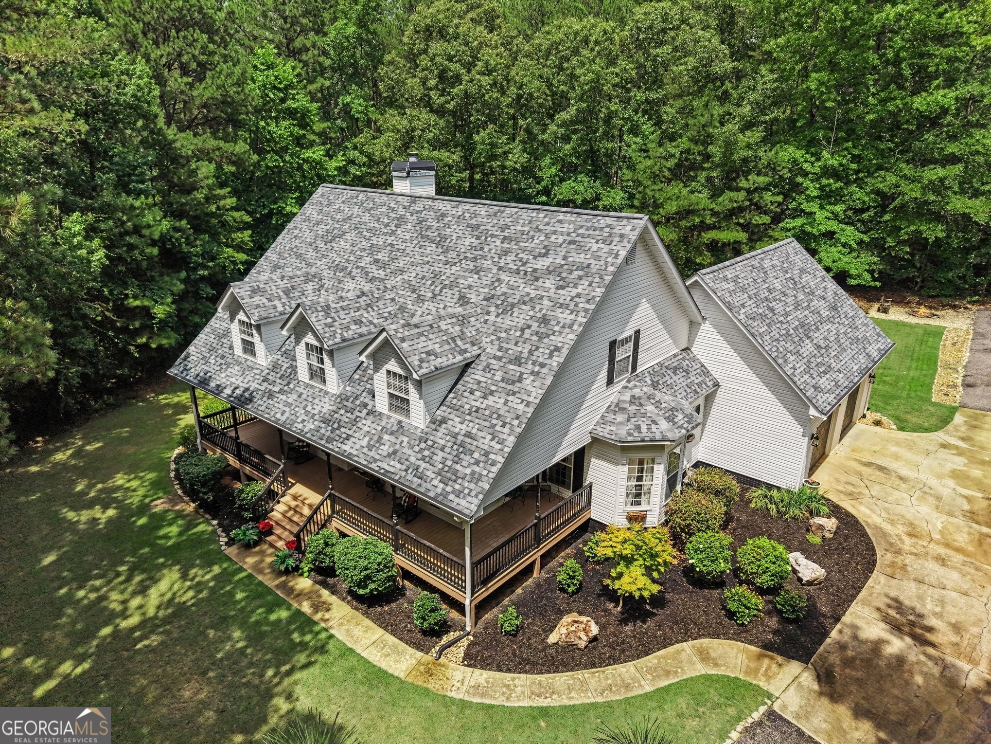 260 Nixon RD