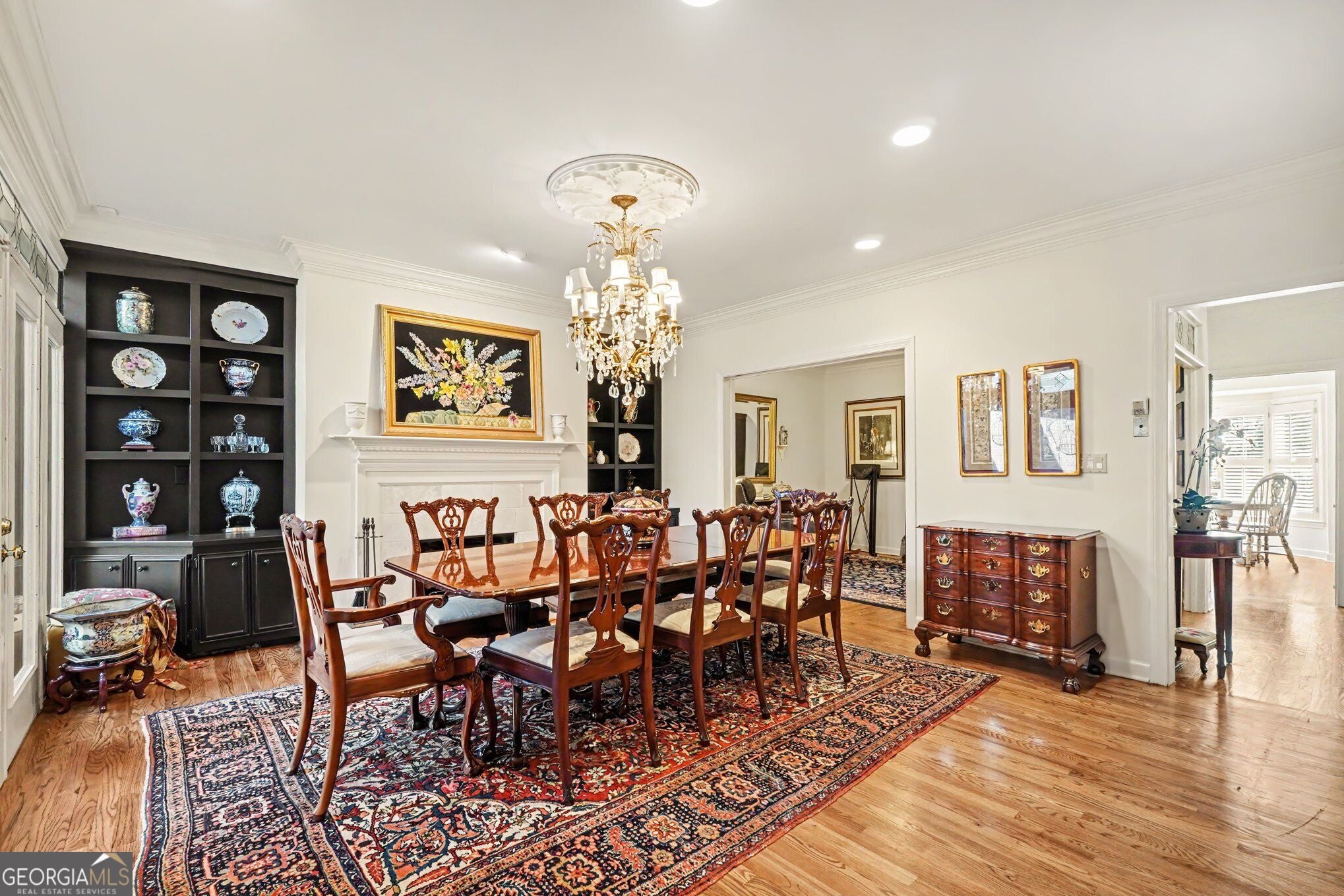 3685 Peachtree RD NE 16