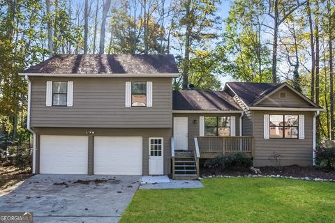 Photo of 3055 Sumit Wood Drive, Kennesaw, GA 30152 (MLS # 10658971)