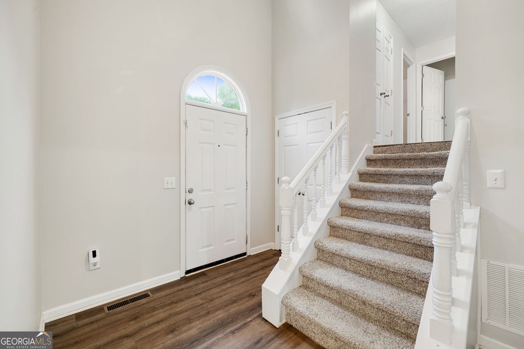 Photo of 90 Montrose Lane, Sharpsburg, GA 30277 (MLS # 10731686)