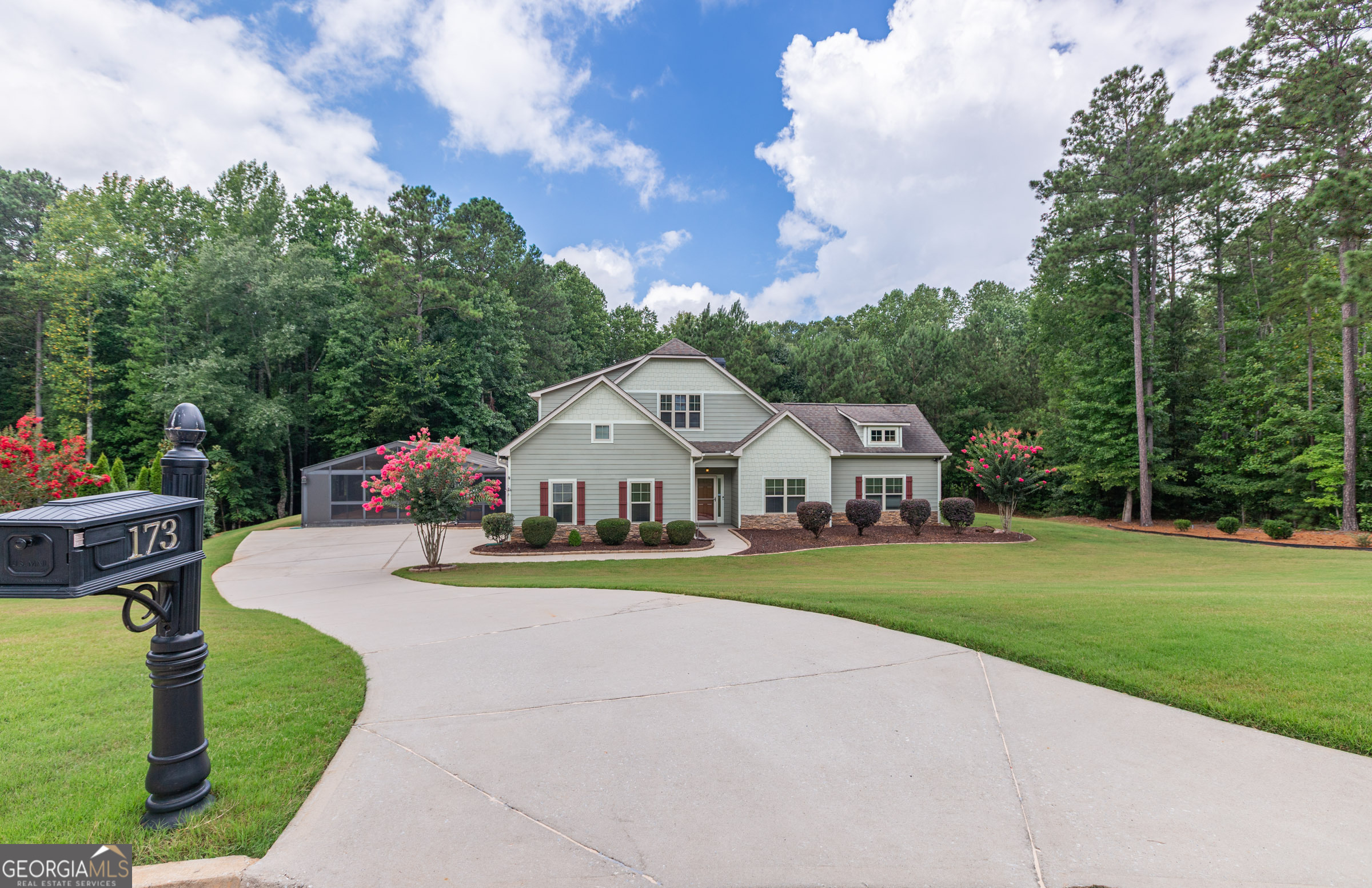 173 Rock House Estates DR