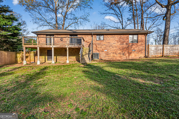 23 Stonewood Forest RD