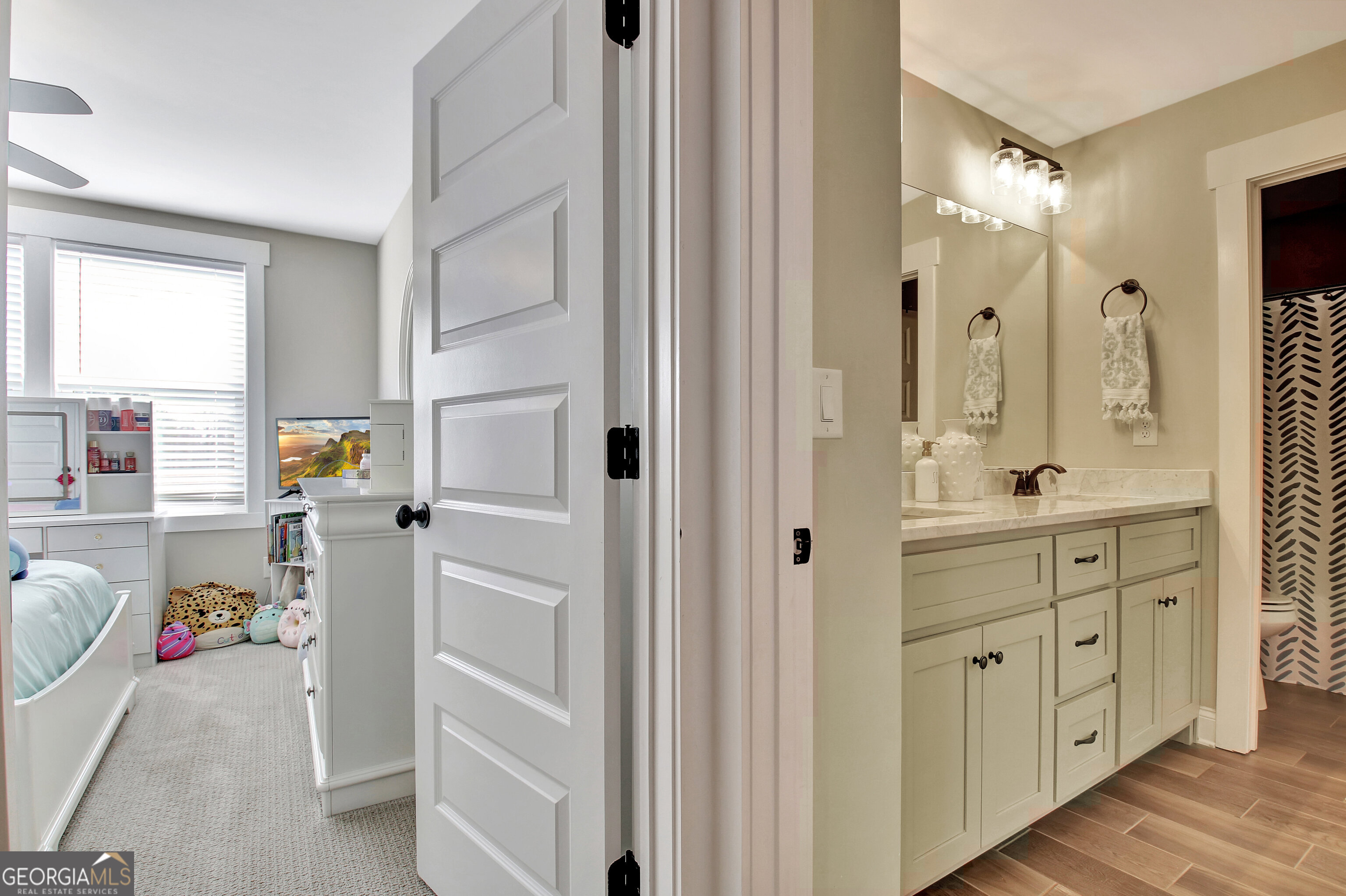 Senoia, Georgia 30276, United States, 4 Bedrooms Bedrooms, ,3 BathroomsBathrooms,Residential,Active,76829