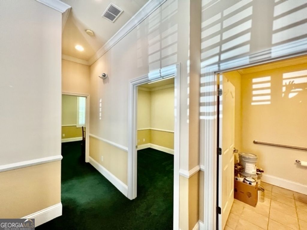Photo of 4652 Lawrenceville Highway NW #201, Lilburn, GA 30047 (MLS # 10760122)