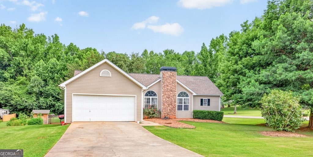 Photo of 18 Savannah Lane, Jefferson, GA 30549 (MLS # 10784040)
