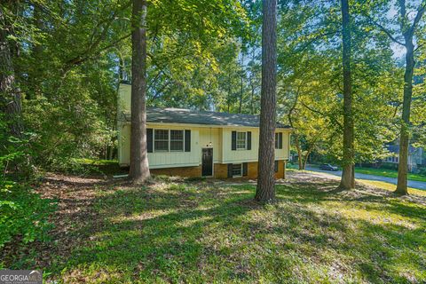 Photo of 4496 Housworth Drive, Lithonia, GA 30038 (MLS # 10677705)