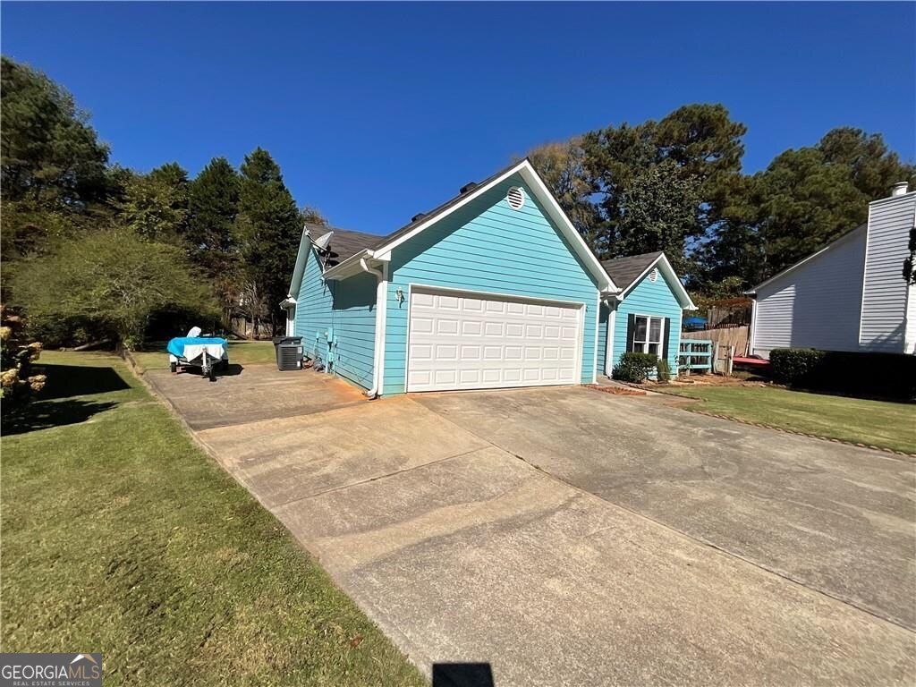 Photo of 2497 Planters Cove Drive, Lawrenceville, GA 30044 (MLS # 10629626)