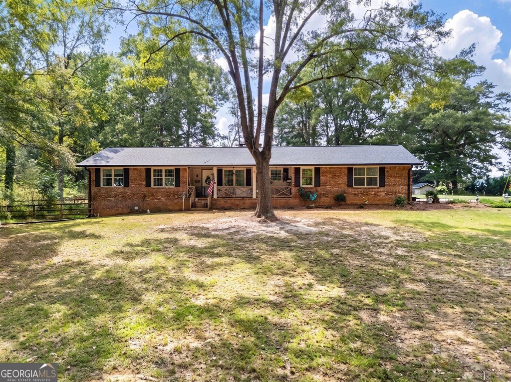 Photo of 18 David Road NW, Cartersville, GA 30121 (MLS # 10854658)