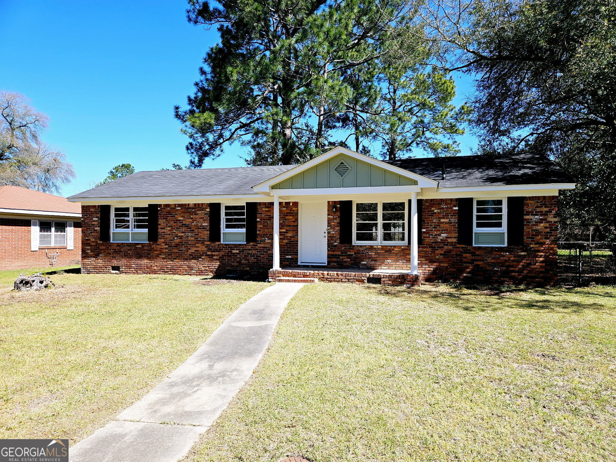 Listing image 1