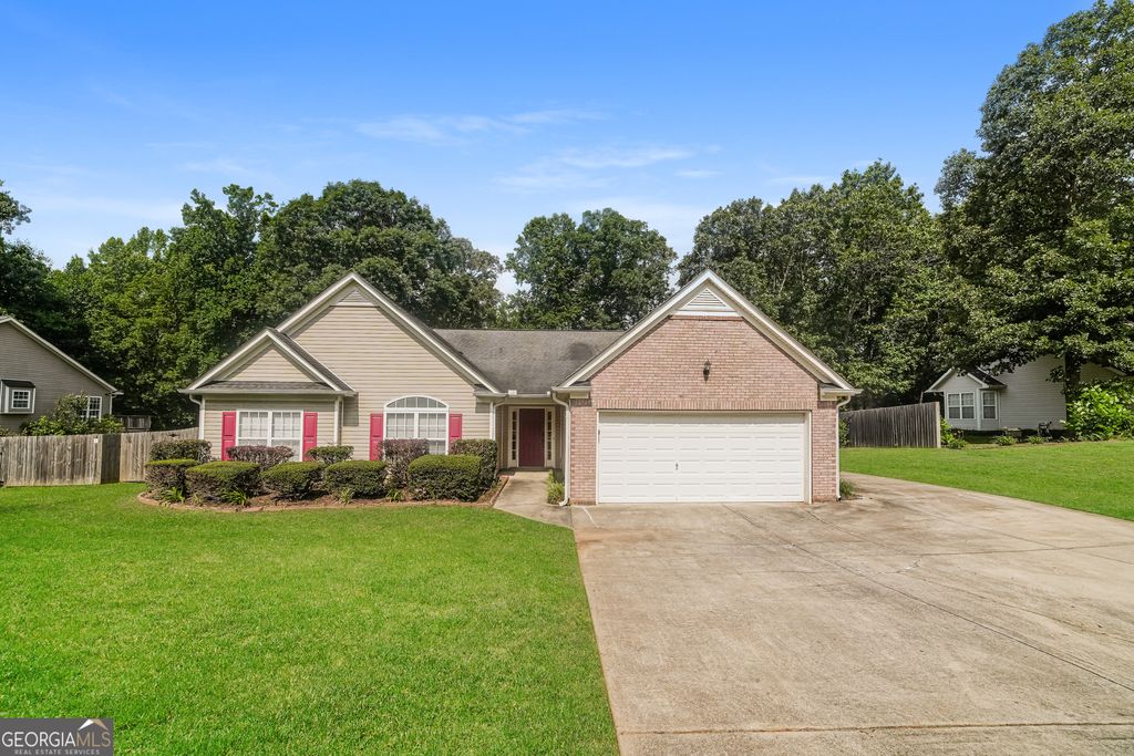 Photo of 293 Hampton Oaks Circle, Villa Rica, GA 30180 (MLS # 10795705)