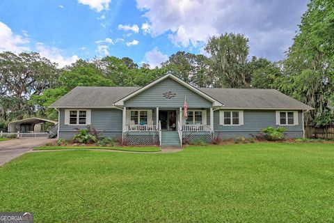 17 E Point DR Savannah GA 31410