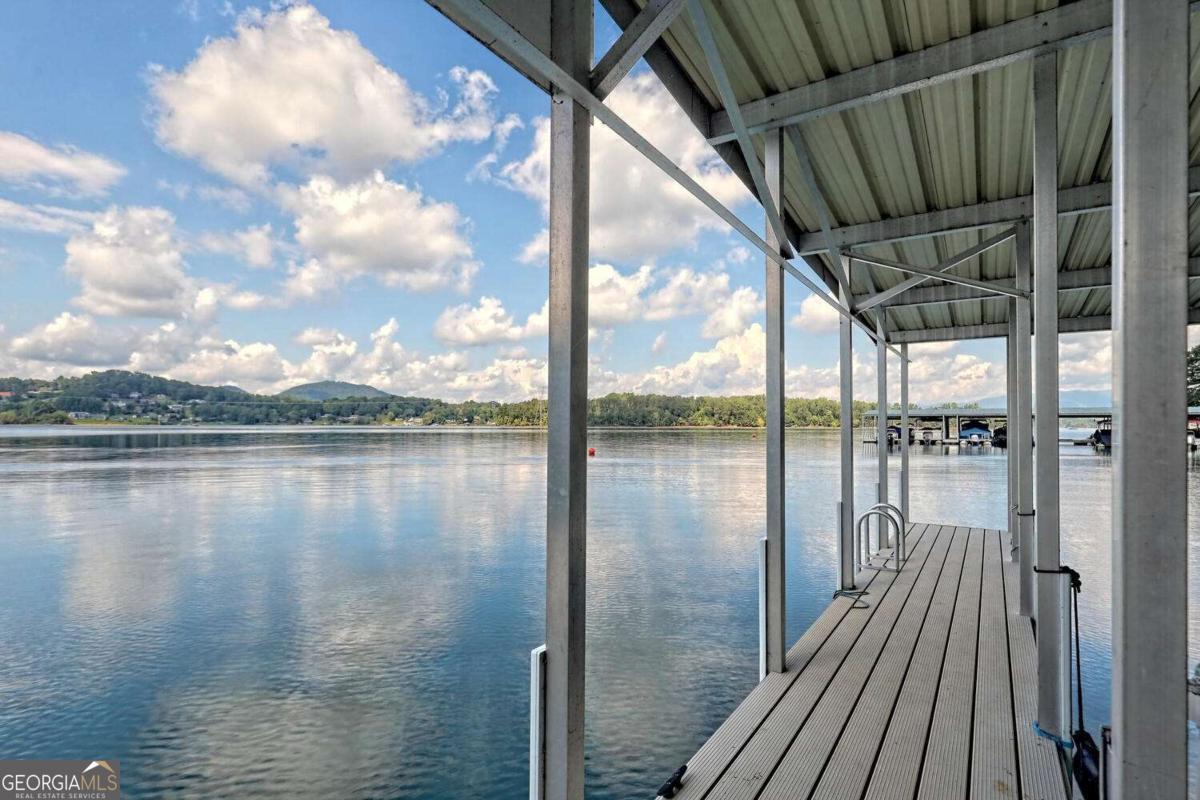 1401 Lakeside Road #502