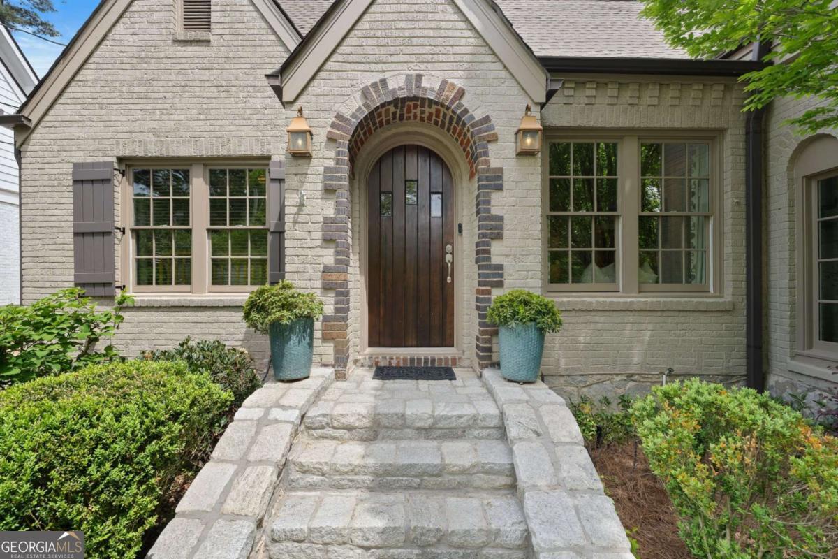 1180 Cumberland RD NE