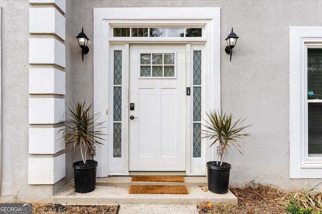 Photo of 1646 Desford Court SW, Marietta, GA 30064 (MLS # 10673980)