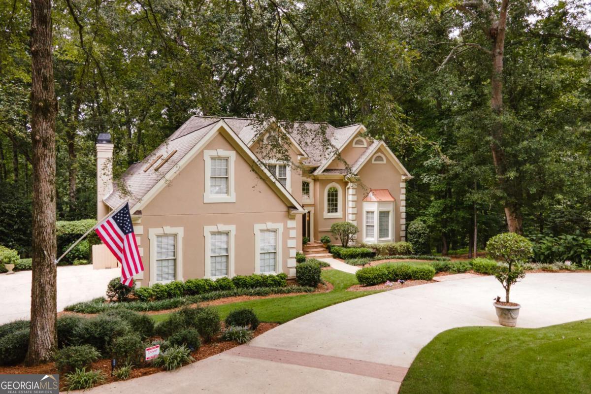295 Blue Heron DR