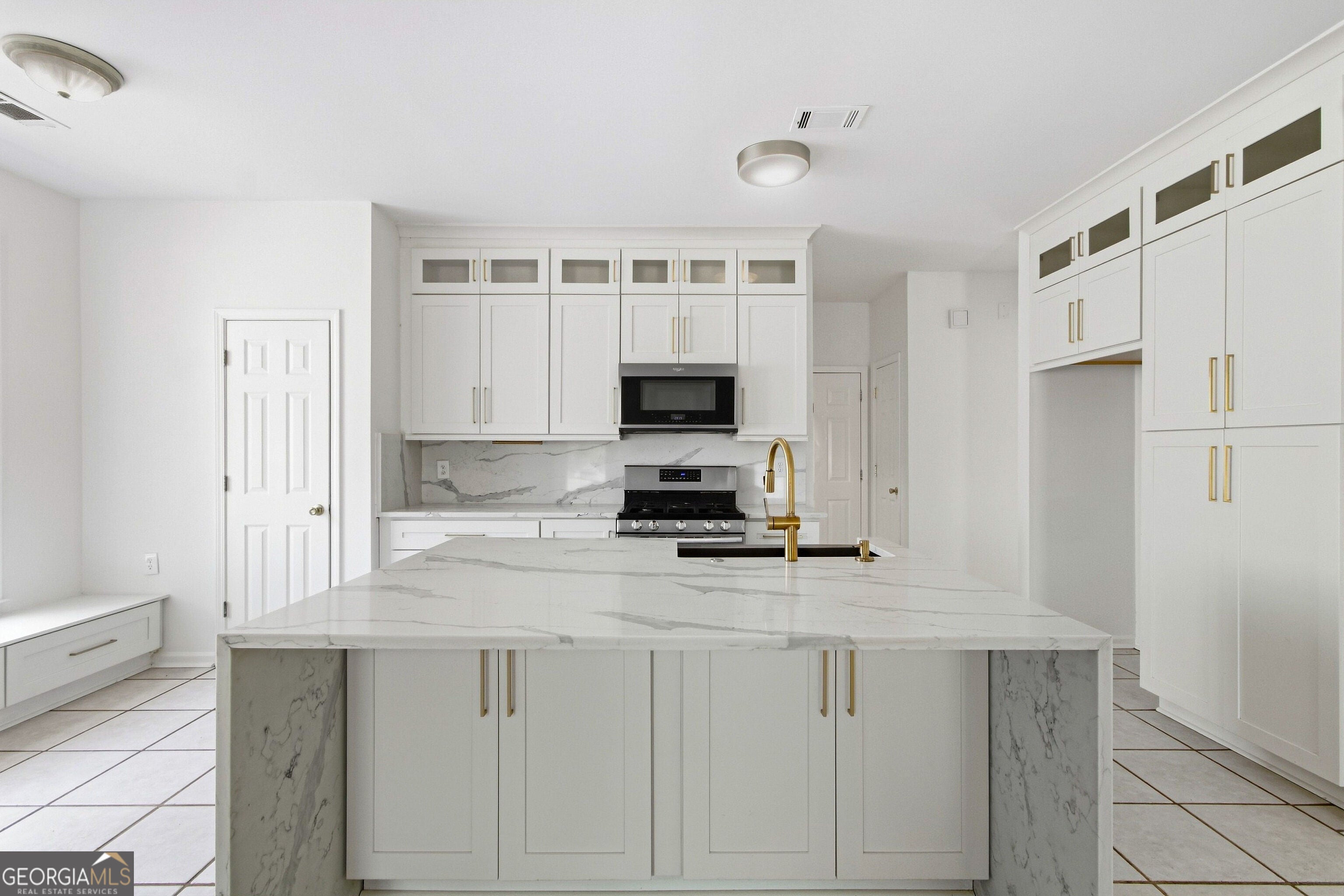 500 Camber Woods DR