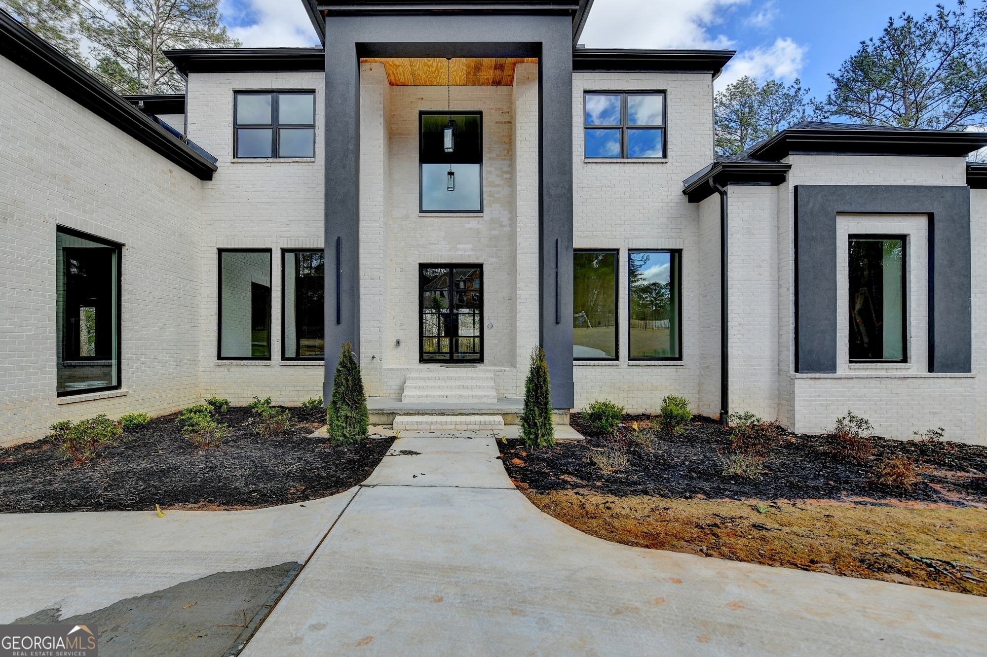 4090 Sandy Lake DR