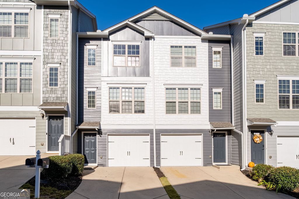 Photo of 3030 Liberty Way NW, Atlanta, GA 30318 (MLS # 10708309)