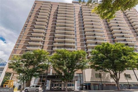 Photo of 620 Peachtree Street NE #909, Atlanta, GA 30308 (MLS # 10736828)