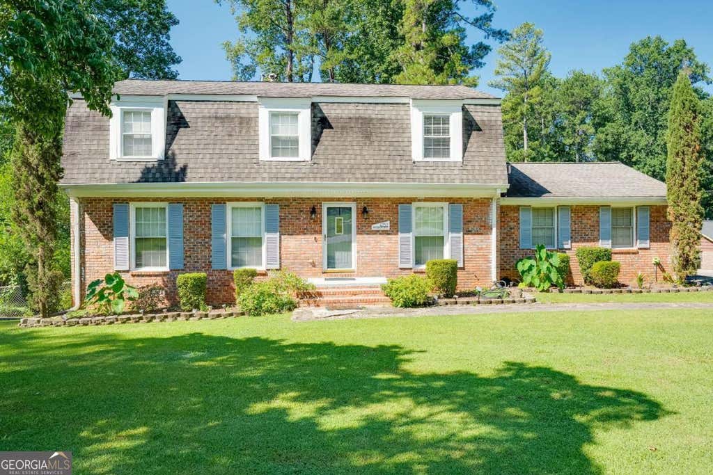 Photo of 4737 Fellsridge Drive, Stone Mountain, GA 30083 (MLS # 10811411)