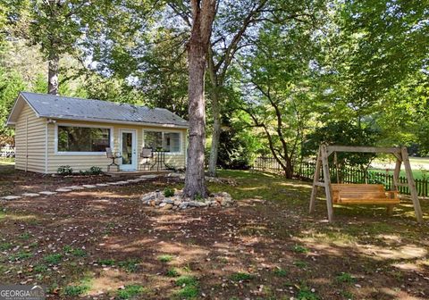 A home in Mineral Bluff