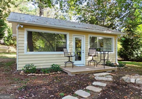 A home in Mineral Bluff