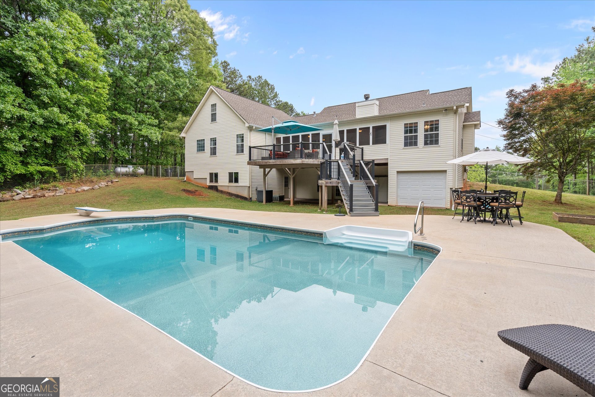 3057 S Van Wert RD