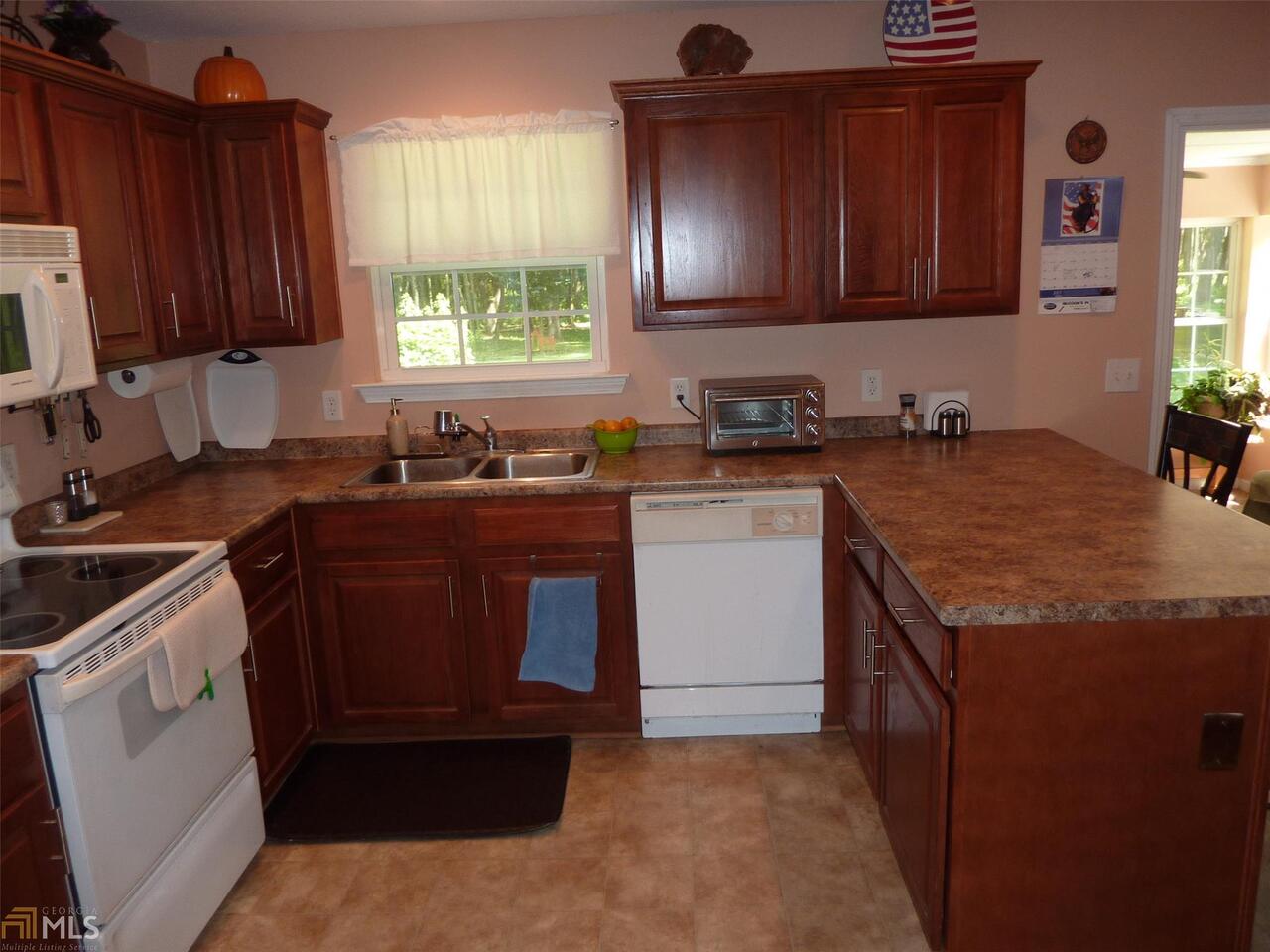 Grove Lakes - Residential
