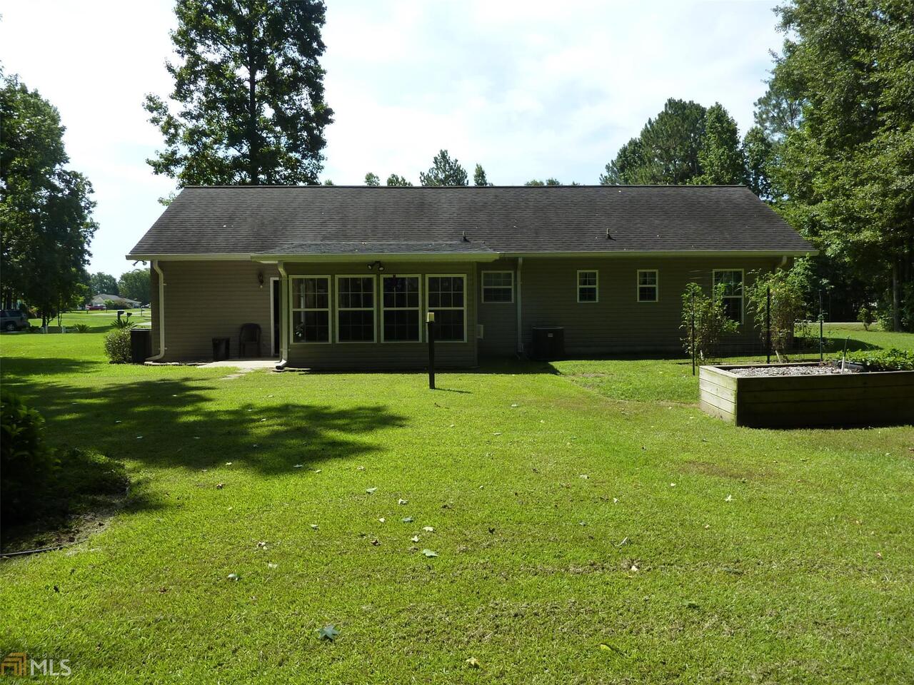 Grove Lakes - Residential