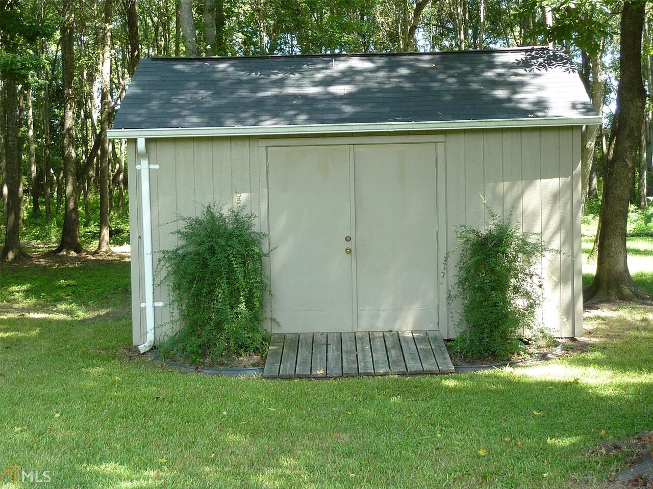 Grove Lakes - Residential