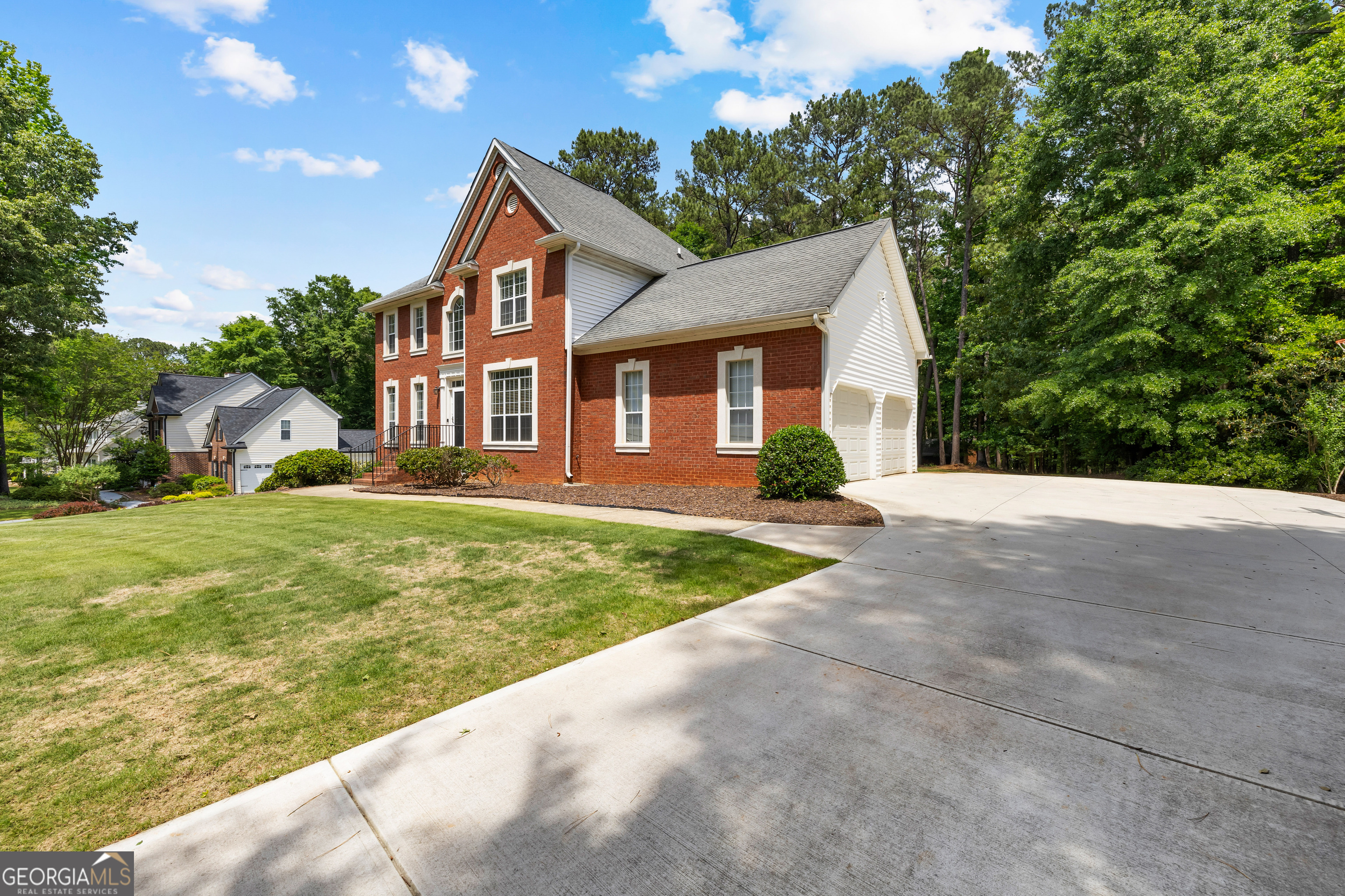 210 Jefferson Woods DR