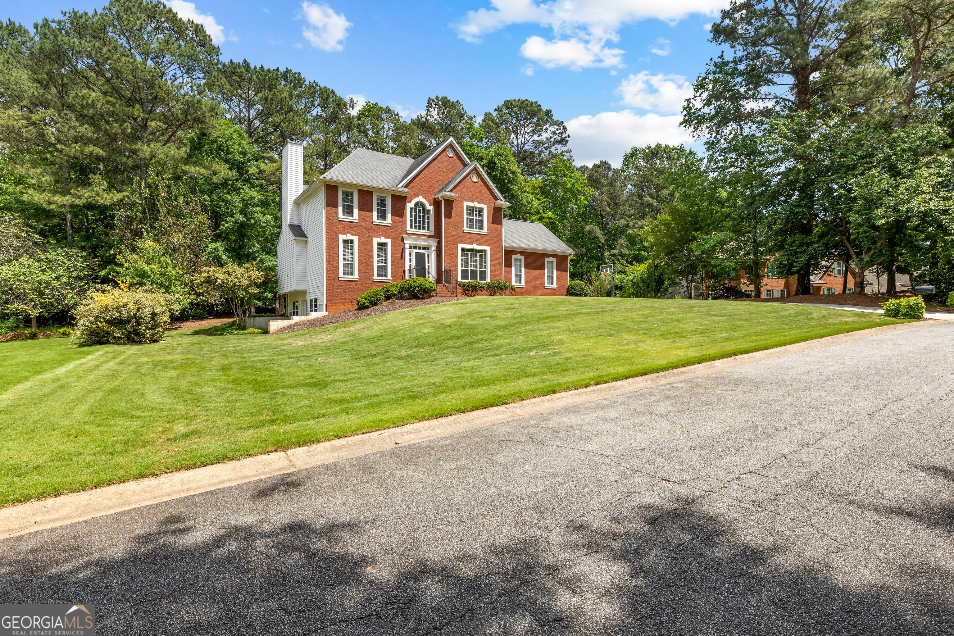 210 Jefferson Woods DR