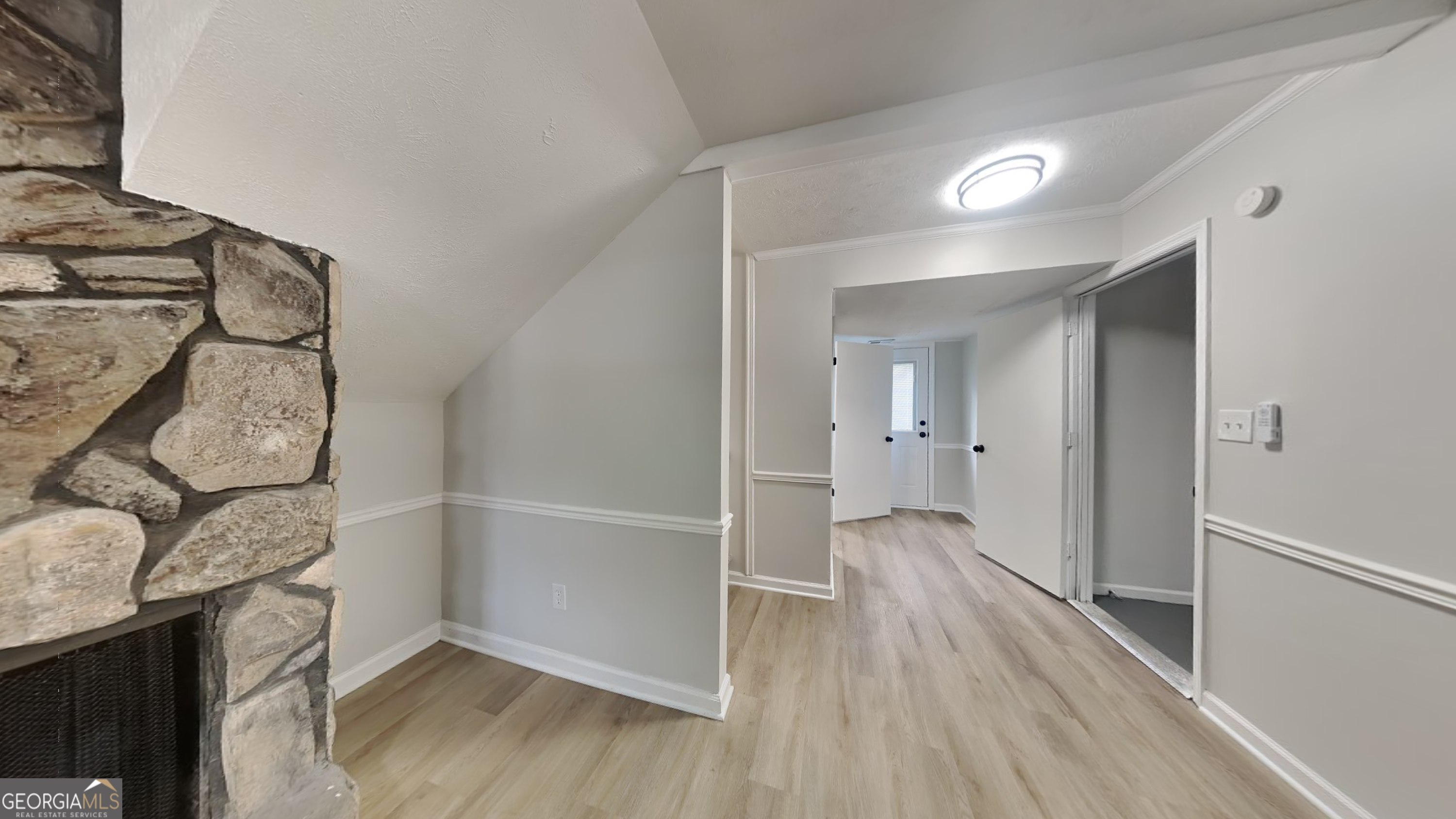1102 Tony Valley DR SE