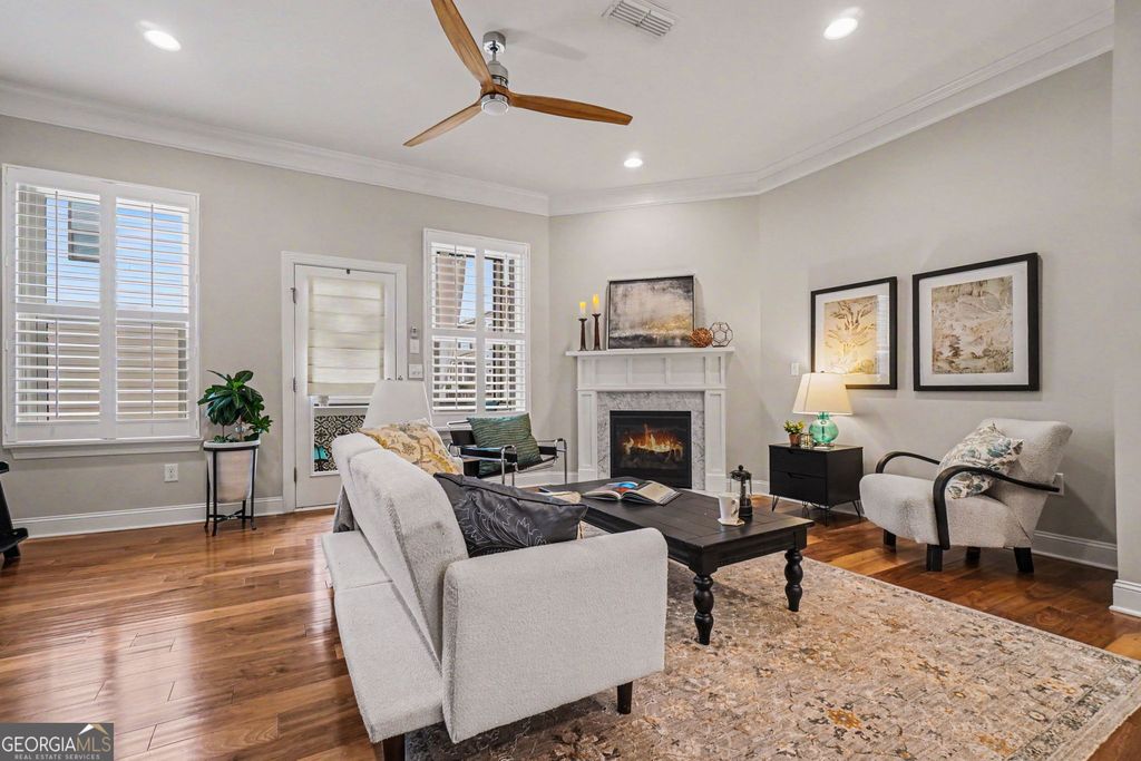 Photo of 716 Morning Glory Way NE, Atlanta, GA 30324 (MLS # 10789142)