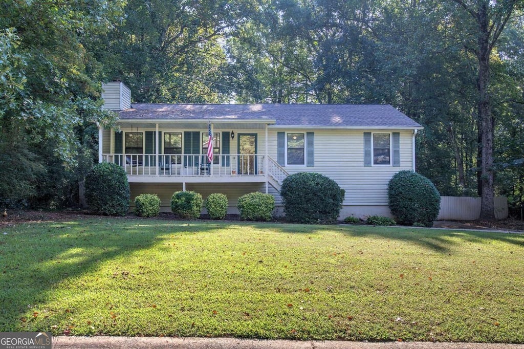 Photo of 98 Beatrice Street, Dallas, GA 30157 (MLS # 10850419)