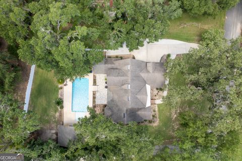 A home in Lake Park