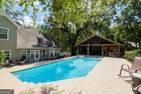 A home in Lake Park