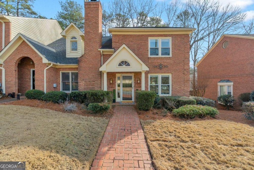 Photo of 2705 Holcomb Springs Drive, Alpharetta, GA 30022 (MLS # 10672152)