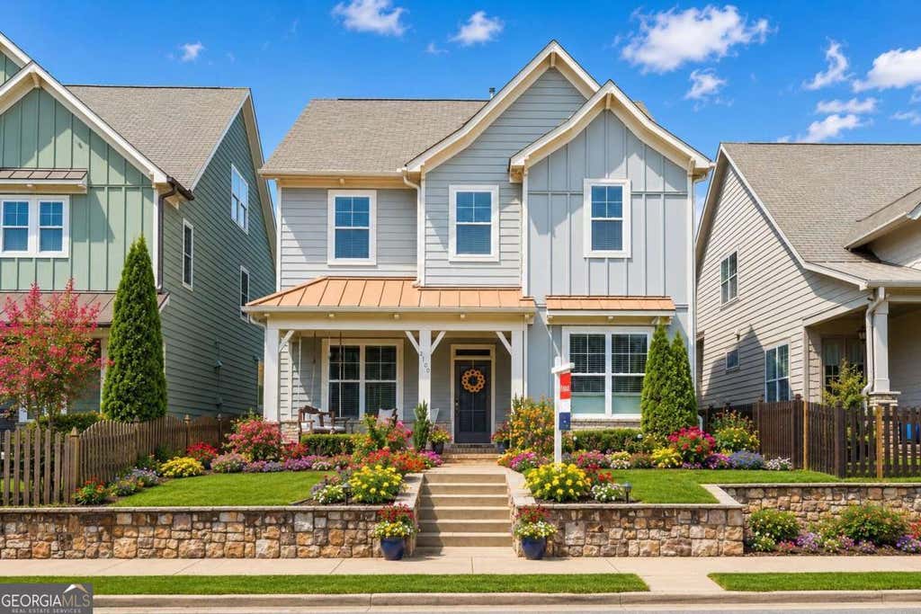 Photo of 2100 Drew Drive NW, Atlanta, GA 30318 (MLS # 10763433)