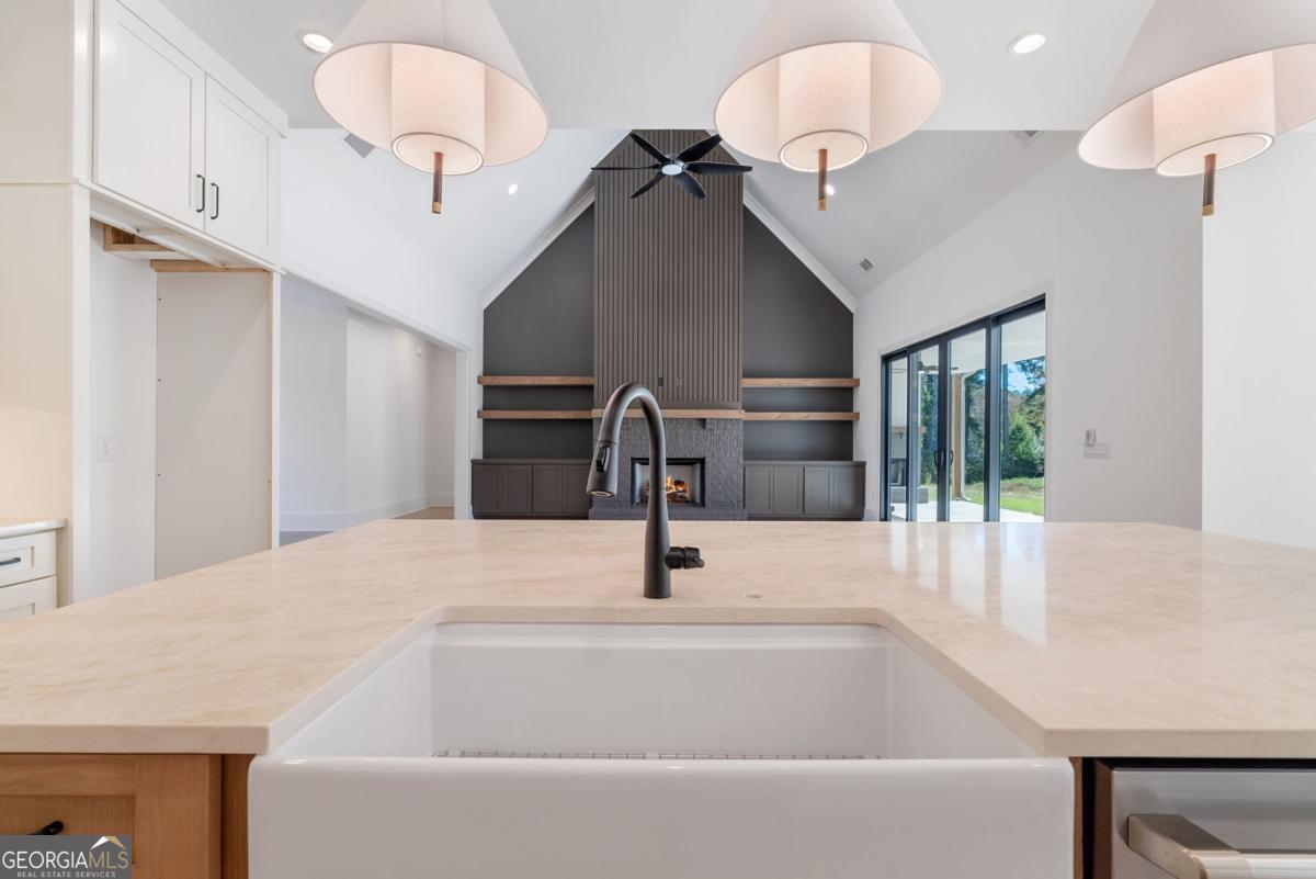 5-Lot Enclave - Residential