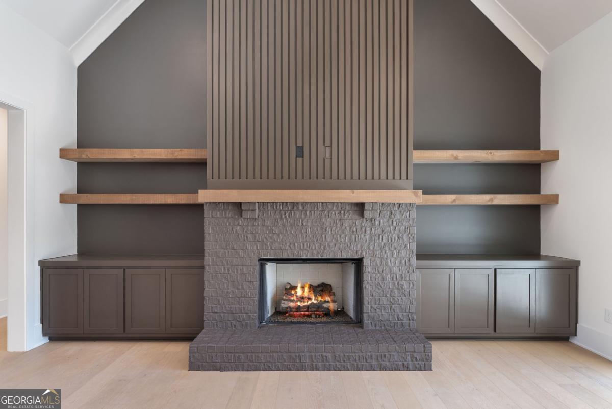 5-Lot Enclave - Residential