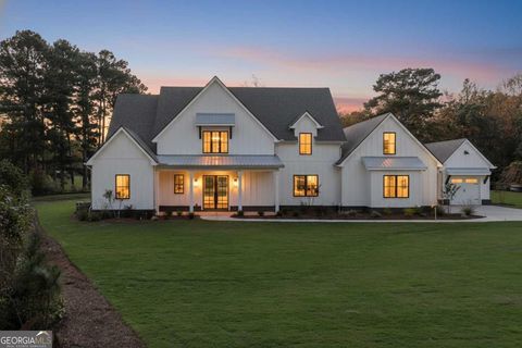 636 Arnold Mill RD Woodstock GA 30188